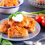 A család mindig többet kér: hogyan készítsünk lusta töltött káposztát egy edényben és egy serpenyőben? A család mindig többet kér: hogyan készítsünk lusta töltött káposztát